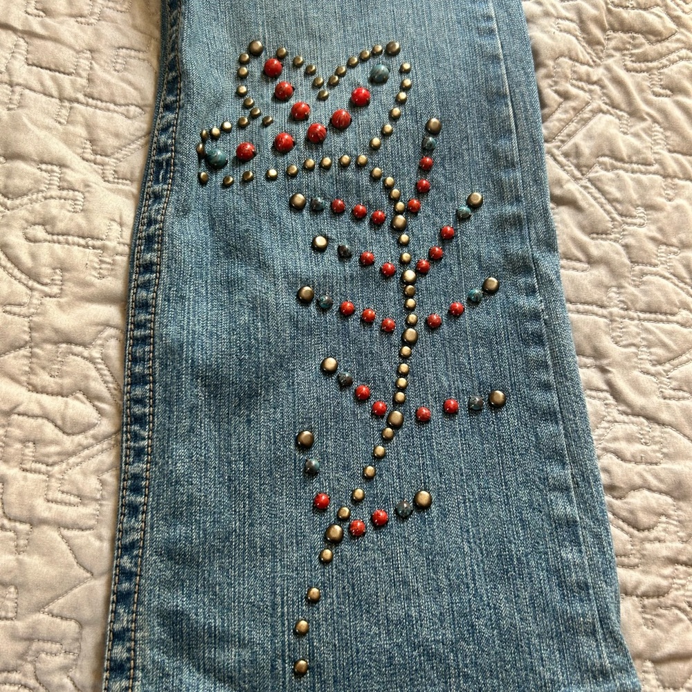 Embellished Flare Jeans with Red Accents 14 - Picture 6 of 10